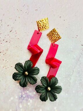 Retro 3D Flower Earrings, Acrylic Earrings, Bold Statement Jewelry for Party